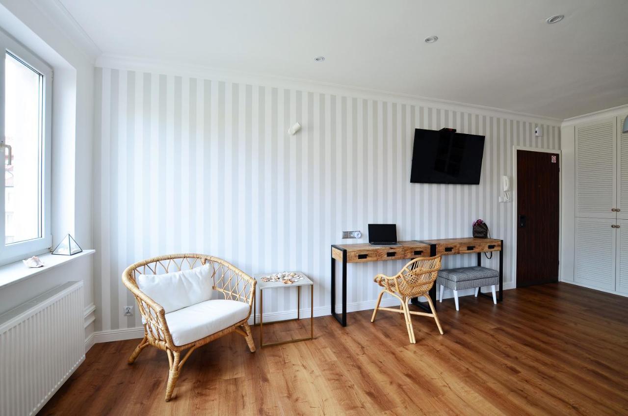 Apartament Biala Sowa - Weisse Eule Apartment كولوبرزيغ المظهر الخارجي الصورة