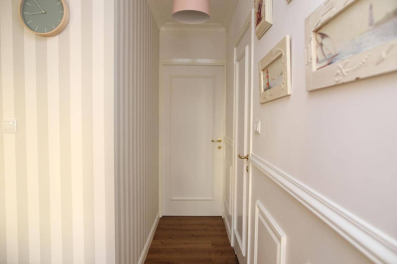 Apartament Biala Sowa - Weisse Eule Apartment كولوبرزيغ المظهر الخارجي الصورة